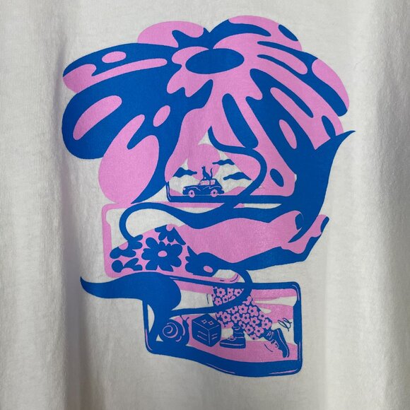 Graphic Tee Abstract Design Playful White T-Shirt Size Large Ring Men Pink Blue - Picture 3 of 8